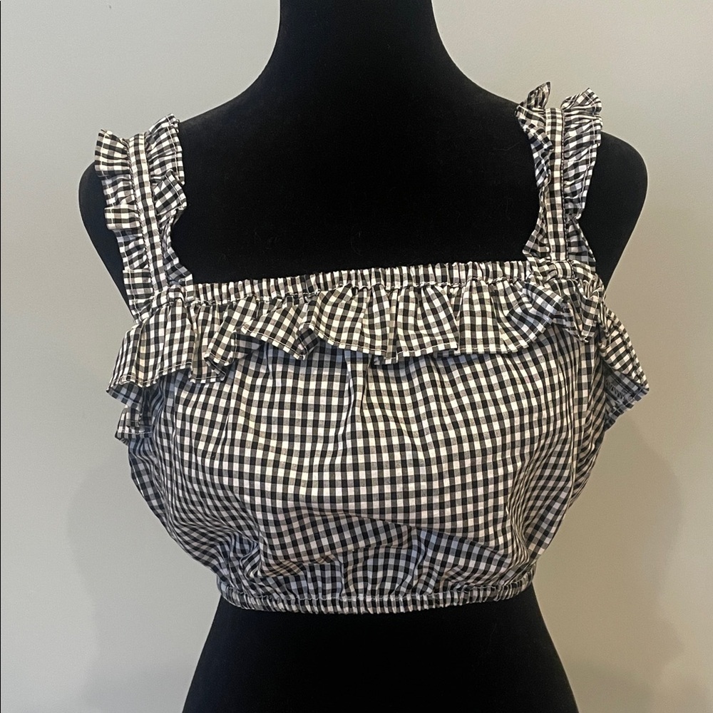 Gingham black and white Ruffle Women's Top cropped summer vibes